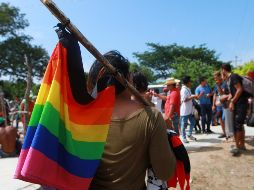 La comunidad LGBTTTI ha sobrevivido el largo viaje. Piden respeto, porque, así como muchos de los centroamericanos que avanzan en la caravana hacia Estados Unidos, ellos también son vulnerables. NTX / F. Estrada