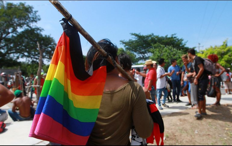 La comunidad LGBTTTI ha sobrevivido el largo viaje. Piden respeto, porque, así como muchos de los centroamericanos que avanzan en la caravana hacia Estados Unidos, ellos también son vulnerables. NTX / F. Estrada