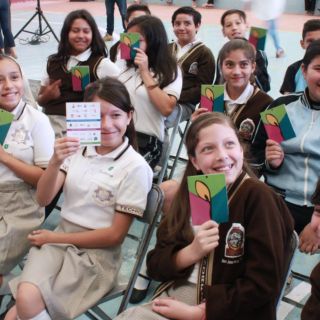 Presentan a jóvenes información sobre sus derechos sexuales