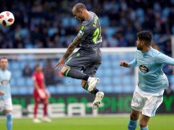 Los dos mexicanos disputaron los 90 minutos con sus respectivos equipos. EFE/S. Sas