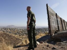 El grupo Texas Minutmen convoca a voluntarios para el operativo de vigilancia y asegura que sólo buscan ayudar a reforzar la seguridad y colaborar con la ubicación y detención de personas. AP / ARCHIVO