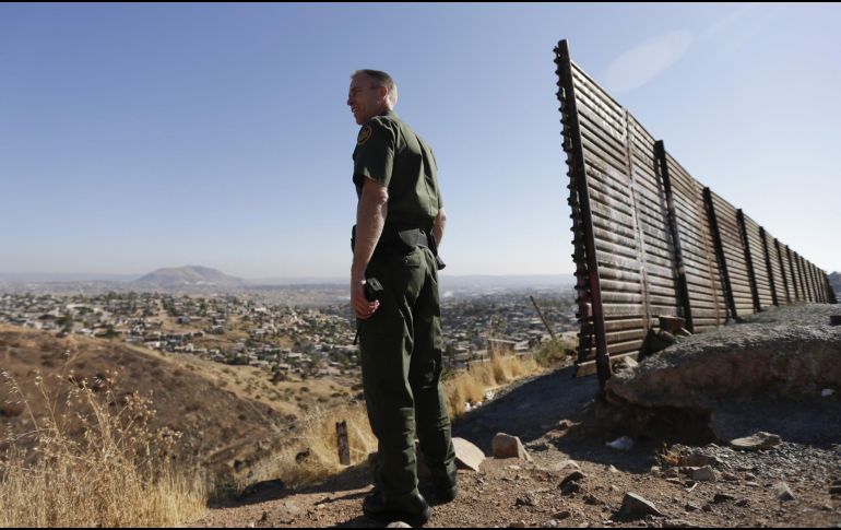 El grupo Texas Minutmen convoca a voluntarios para el operativo de vigilancia y asegura que sólo buscan ayudar a reforzar la seguridad y colaborar con la ubicación y detención de personas. AP / ARCHIVO