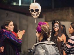 Nos comemos a la muerte hecha de pan y azúcar. ESPECIAL