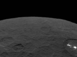 Dawn también reforzó la idea de que los planetas enanos podrían haber albergado océanos a lo largo de una parte significativa de su historia, y potencialmente todavía lo hacen. ESPECIAL / NASA