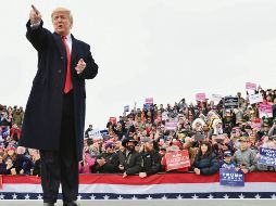 Durante un mitin en Belgrade, Montana, Donald Trump hace el llamado para que los ciudadanos voten por una Cámara baja de republicanos. AFP