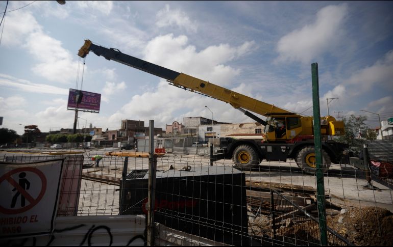 Los cierres han complicado la situación para cientos de negocios en la ZMG. ARCHIVO
