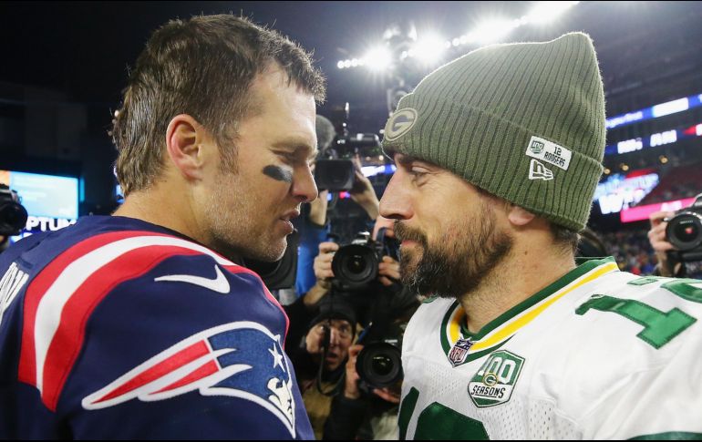 Brady terminó con 22 pases completos en 35 intentos, con 294 yardas y una anotación; mientras Rodgers acumuló 24 completos de 43 intentos, con 259 yardas y dos touchdowns. AFP/M. Meyer