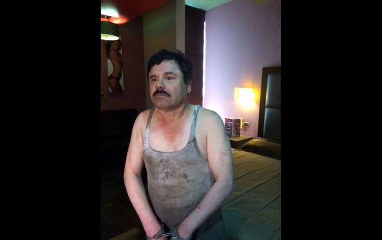 Tras una persecución, se logró detener a Guzmán en la carretera Los Mochis-Navojoa. Elementos federales lo trasladaron a un hotel en espera de refuerzos. AFP/Plaza de Armas/ARCHIVO