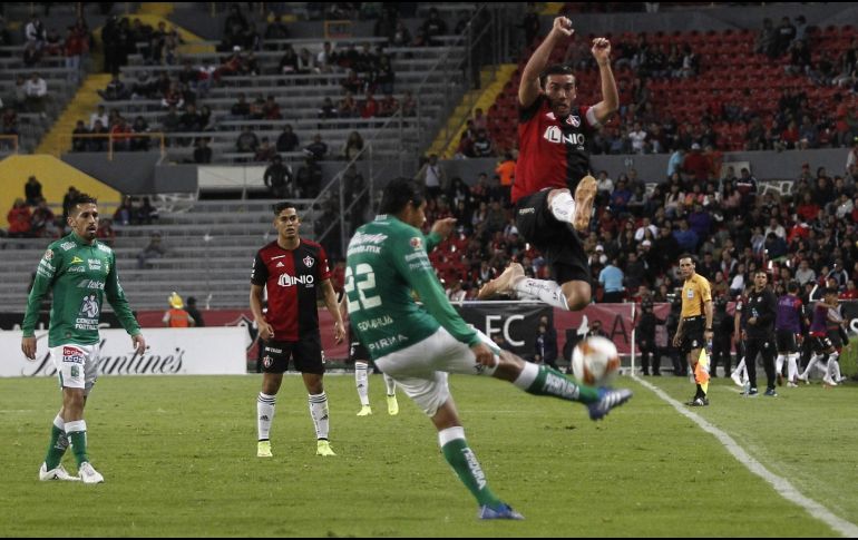 Al equipo rojinegro le quedan dos juegos importantes en el torneo, dos partidos en donde tiene que sumar los tres puntos. EL INFORMADOR / ARCHIVO