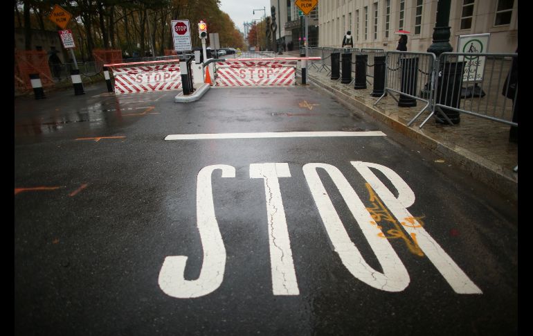 El 5 de noviembre de 2018 inició la selección de jurado para el juicio en el tribunal del Distrito Sur en Brooklyn, Nueva York. Una calle cerrada alrededor del tribunal. EFE/K. Betancur