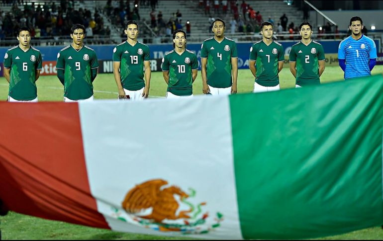 Pese a que tuvo la posesión del esférico, el Tri tuvo muchos problemas para generar oportunidades. TWITTER