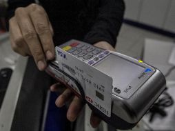 En México existen 18 millones 49 mil 323 tarjetas de crédito con un saldo ejercido de 331 mil 134 millones de pesos de acuerdo con el Banco de México. EL INFORMADOR/ ARCHIVO