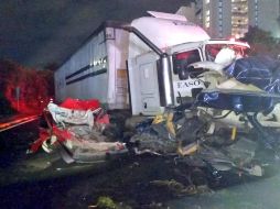 El accidente ocurrió en el kilómetro 15 en la autopista México-Toluca, a la altura de Puerta Santa Fe, colonia Carlos A. Madrazo, alcaldía de Álvaro Obregón. TWITTER / @SUUMA_CDMX