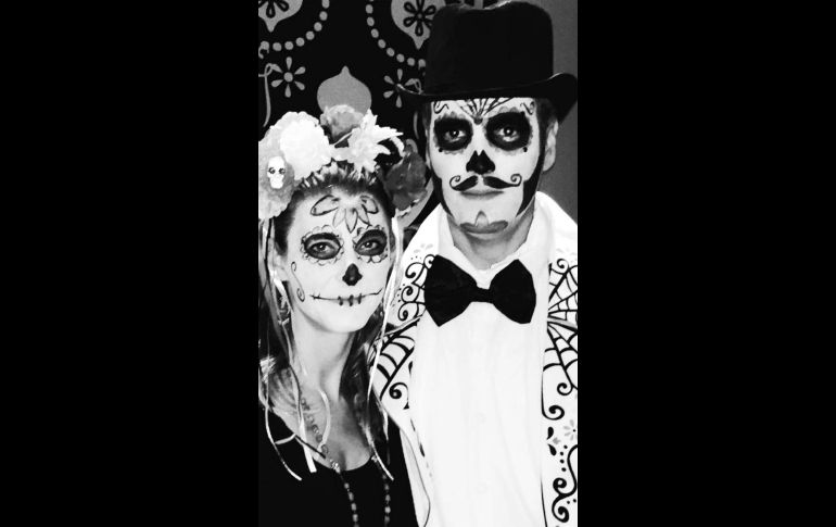 Gonzalo Escoto y Bárbara Maloney, en su casa de Toronto Canadá.