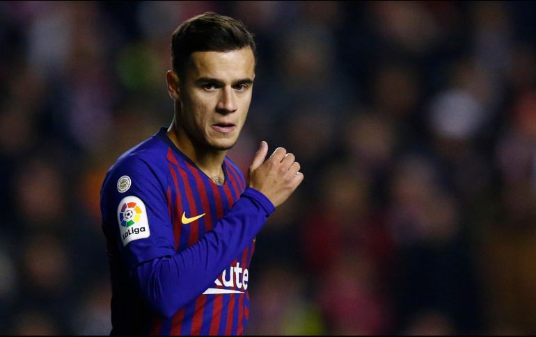 Coutinho habría sufrido la lesión en el empate ante el Inter de Milán en la cuarta jornada de la fase de grupos de la Liga de Campeones de la UEFA. AFP / ARCHIVO