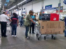 El 56% de las transacciones se hicieron con tarjeta de débito, mientras que el 34% se realizaron con tarjetas de crédito. EL INFORMADOR/ ARCHIVO