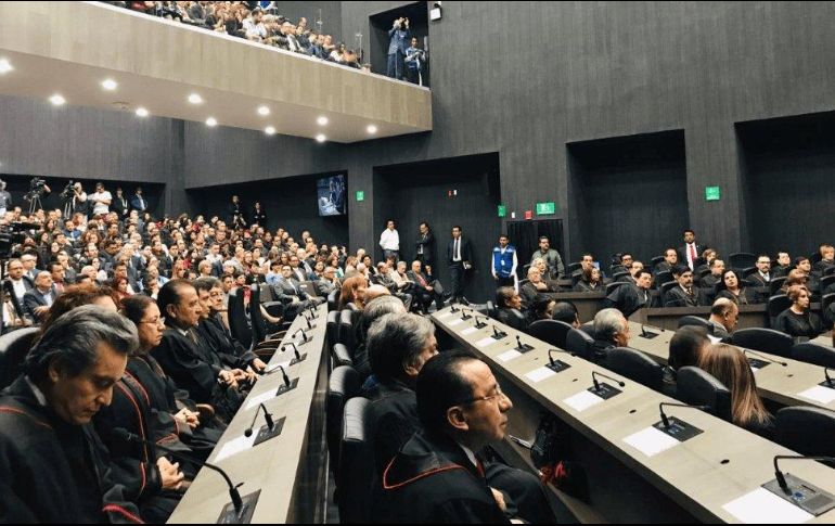 El suspenso se prologó casi hasta el final del conteo de votos, porque todo parecía que el ganador de la contienda sería Álvaro Augusto Pérez Juárez. TWITTER/@Reporte_Indigo