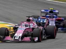 El piloto de Force India deberá cambiar el chip para afrontar de mejor manera la clasificación este mismo sábado y el domingo la carrera en esta penúltima cita de la Temporada 2018 de la F1. AFP / M. Pimentel