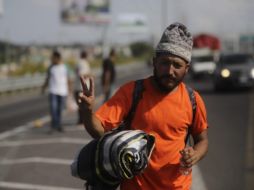 Pasadas las tres de la tarde, la autoridad dispuso de camiones para comenzar a trasladar a los centroamericanos al albergue habilitado en el Auditorio Benito Juárez. EL INFORMADOR/ F. Atilano