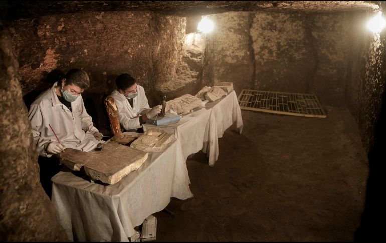 De las estatuas halladas, la mayoría son de gatos, lo que refleja la reverencia que los antiguos egipcios tenían hacia los felinos. AFP/K. Desouki
