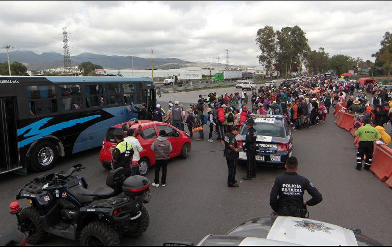 Cada 15 minutos salió una unidad, cada una con cupo de entre 45 y 50 asientos. NTX / A. Monroy