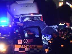 Tras la carambola, 10 autos resultaron dañados y más 25 personas presentaron lesiones menores. TWITTER