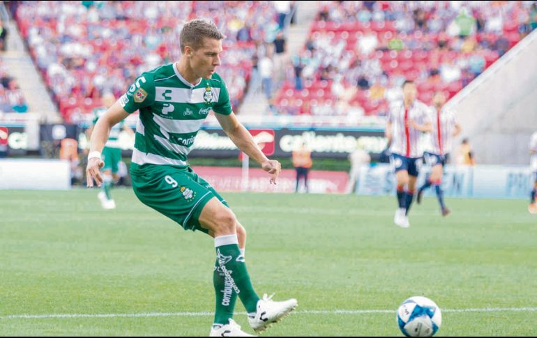 Julio Furch espera mantener su cuota goleadora. EL UNIVERSAL