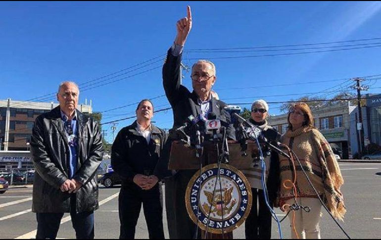 Charles Schumer, líder de la minoría demócrata en el Senado de Estados Unidos, propone reformas a la ley de gastos. FACEBOOK/senschumer