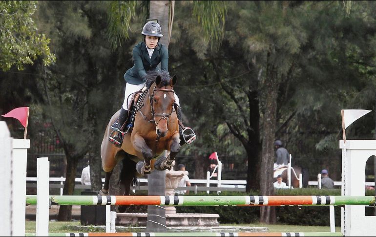 María Paula Díaz se llevó la prueba a 1.20 metros, a lomos de “Creative”. EL INFORMADOR / A. Camacho