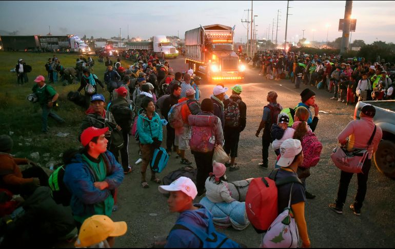 De Irapuato al albergue en el Auditorio Benito Juárez de Guadalajara, son poco más de 200 kilómetros; en transporte vehicular son más de dos horas y media de traslados. AFP / A. Estrella