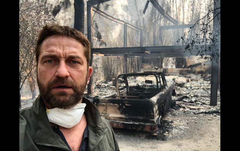 El actor Gerard Butler mostró esta imagen de su casa en Malibú, que resultó con daños parciales. TWITTER@GerardButler