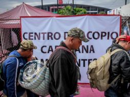 Para movilizar a estos centroamericanos se tendrán que tilizar al menos 100 camiones que los llevarán hacia la caseta del Arenal de Jalisco, ubicada a 33 kilómetros de Tepic, Nayarit. EL INFORMADOR / A. García