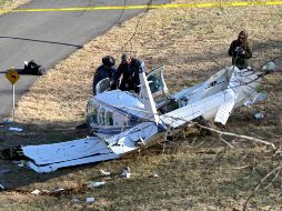 Alrededor de las 08:00 horas locales, miembros de la policía, bomberos y paramédicos del pobado Brantford County acudieron al lugar del accidente; ambos ocupantes del aeroplano murieron al momento del impacto. AP / ARCHIVO