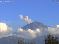 Autoridades recuerdan que el monitoreo del volcán Popocatépetl se realiza de forma continua las 24 horas, por lo que cualquier cambio en la actividad será reportado oportunamente.TWITTER/ @Popocatepetl_MX
