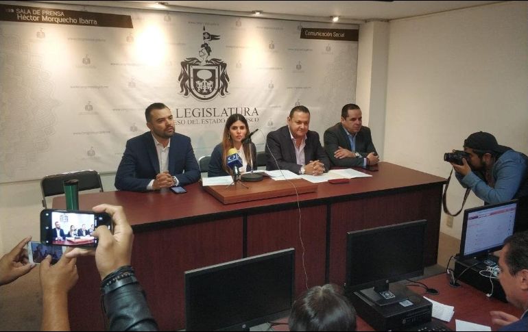 El legislador perredista detalló que otros de los temas que revisarán en las próximas semanas es el proceso para el relevo en la titularidad del Instituto de Justicia Alternativa (IJA). TWITTER/ @LegislativoJal