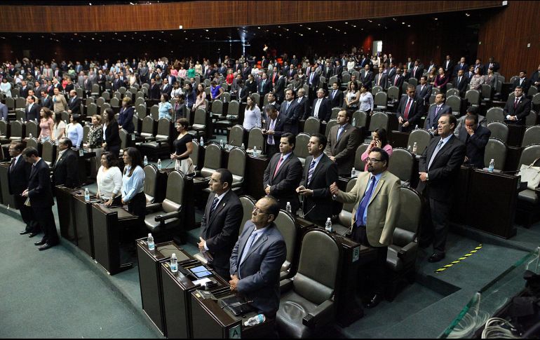 Tras varios choques, se acordó levantar la sesión y reanudarla a las 19:00 horas. NTX/ARCHIVO