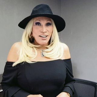 Laura León trae su “tesorito” a los tapatíos