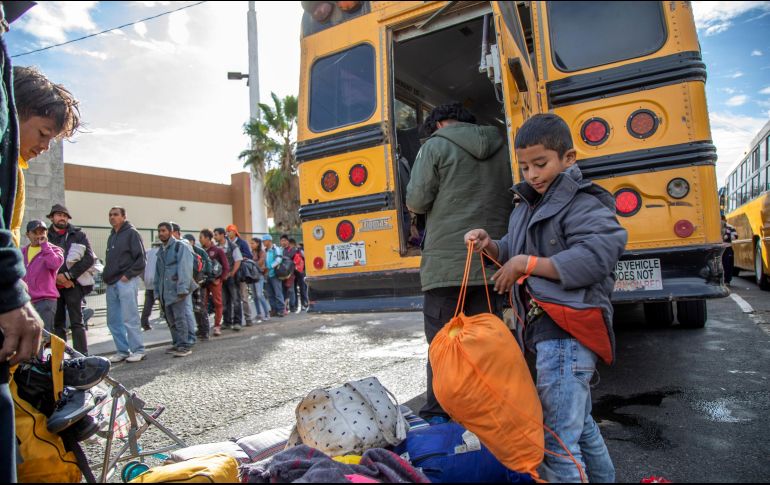 Comentó que tiene conocimiento de que la madrugada de este miércoles, en 338 autobuses continuaron su viaje mil 436 centroamericanos. NTX/ E. Jaramillo