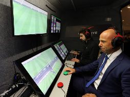 La Premier League se une a la Champions League y Europa League, que también utilizarán del videoarbitraje a partir del siguiente año. AFP / ARCHIVO