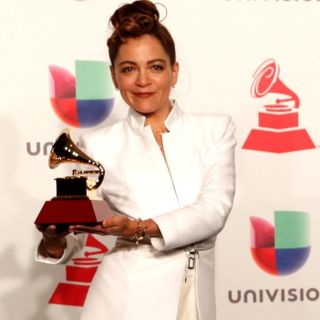 Rosalía, Lafourcade y Carlos Vives triunfan en pregala de los Grammy