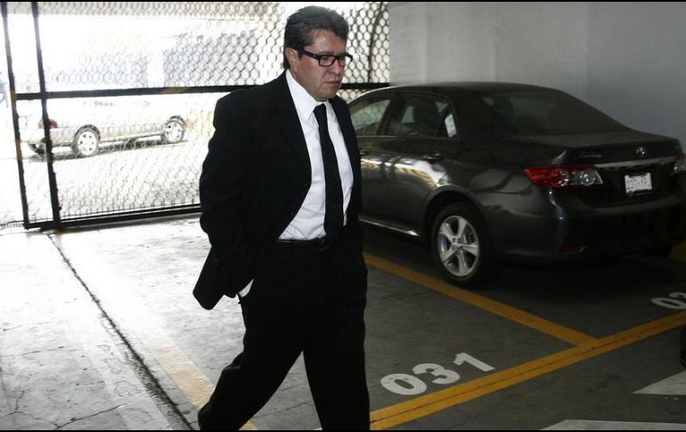 La reunión se da luego de que el economista descalificó una iniciativa del legislador (foto) en materia de comisiones bancarias. EFE / ARCHIVO