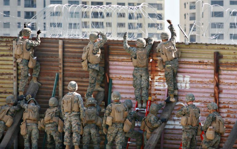 La valla en San Ysidro ya había comenzado a reforzarse a principios de mes. AFP/ARCHIVO