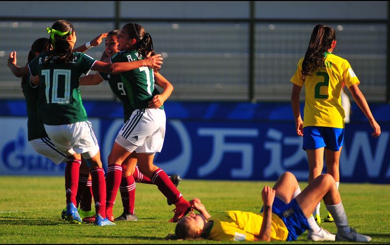 Vaness Buso anotó el único gol del partido al 43'. EFE/D. Fernández