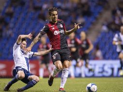 El futbolista se lesionó apenas al minuto 10 del partido de la Jornada 15 ante León en el Estadio Jalisco. MEXSPORT/ARCHIVO