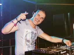 El DJ en acción. ESPECIAL