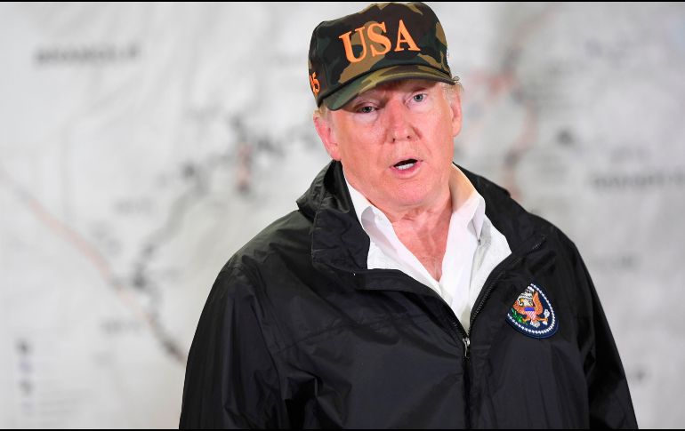 El demócrata Gavin Newsom, gobernador electo de California, y Donald Trump, recorrieron las áreas dañadas. AFP/S. Loeb