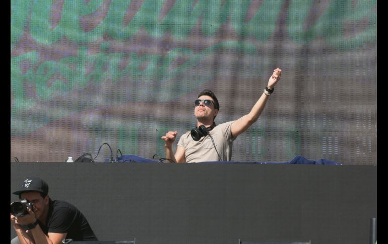 Broz Rdz. El famoso DJ, productor y remixer prendió la tarde.