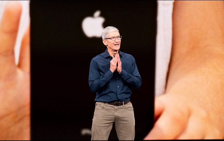 Destaca que las ventas unitarias del iPhone se han estancado en los últimos años y, tras alcanzar una cifra máxima en 2015. AFP / ARCHIVO