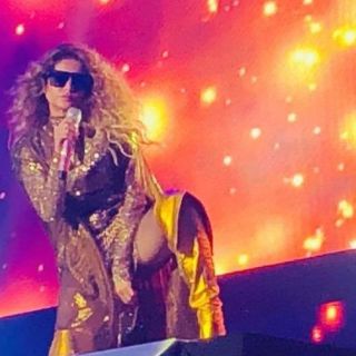 Paulina Rubio causa revuelo por comentario a Donald Trump