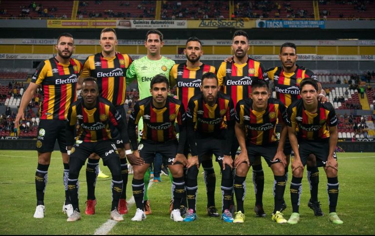 El plantel rompió filas y se fue de vacaciones, y reportarán hasta el próximo 3 de diciembre para iniciar con la pretemporada rumbo al Clausura 2019. FACEBOOK / Leones Negros Universidad de Guadalajara